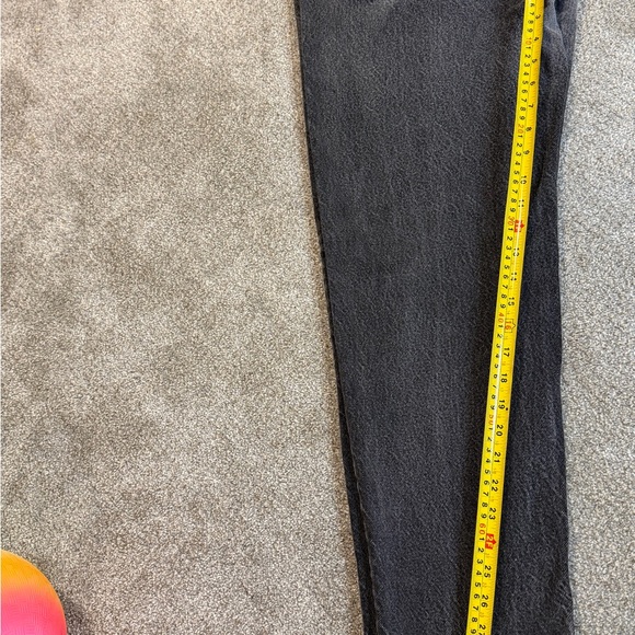 Vintage Levi’s 505 Black Denim Jeans – Men’s 34x30 Classic Straight Leg - Picture 8 of 8